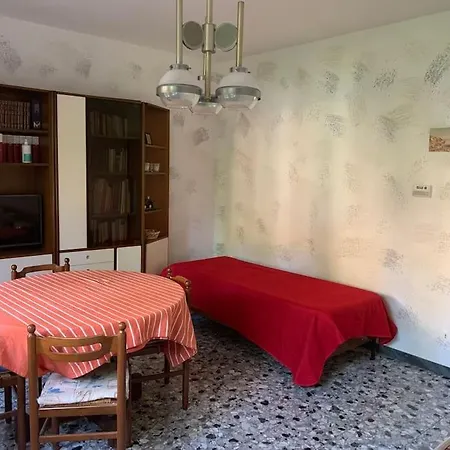 Due Piani Lungolaguna E Giardino * Lido di Venezia